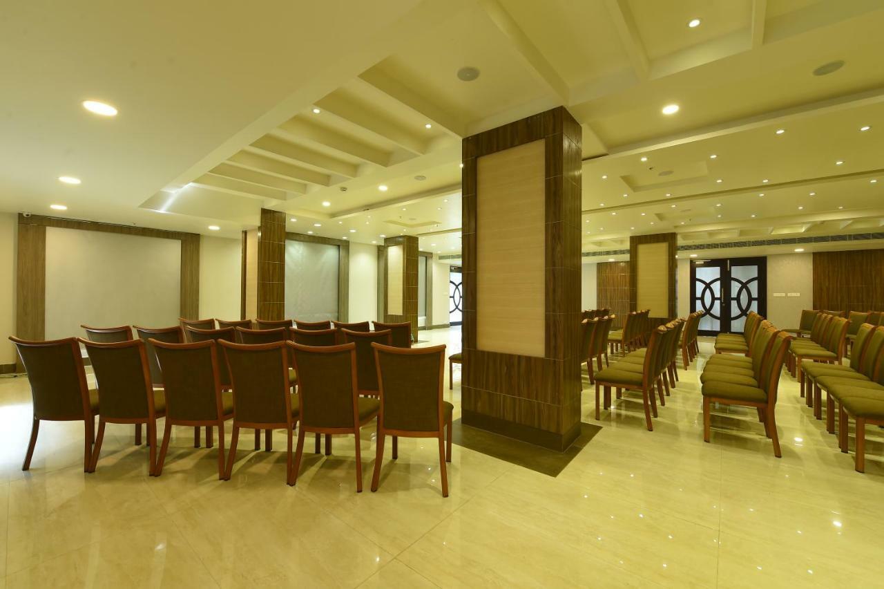 Mayas Kem Pride Hotel Tiruchirappalli Luaran gambar